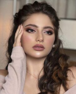 ترفندهای آرایش روزانه برای داشتن چهره طبیعی